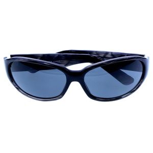 Jennifer Lopez Sunglasses for Women on Sale up to 90% Off  display picture 1